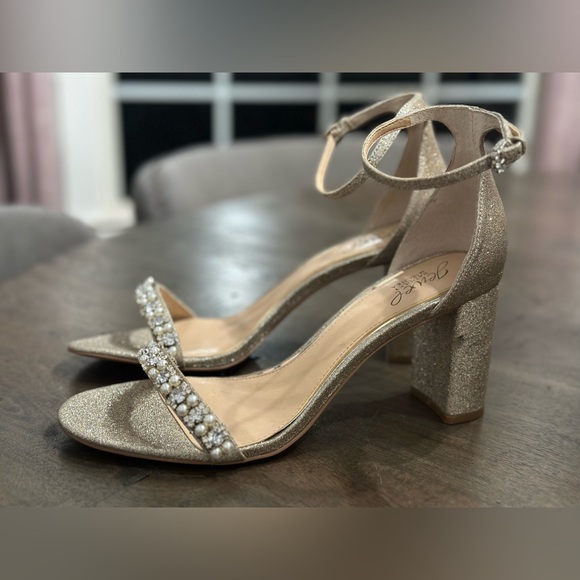 New BADGLEY MISCHKA Pearl Crystal Glitter Heel Sandal Wedding Formal Prom Sz 10 - Picture 6 of 16